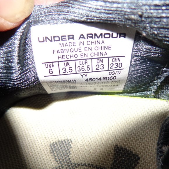 Under Armour Youth Athletic GRAY Running Shoes GIRLS/ BOYS Size US 6Y - Picture 7 of 7